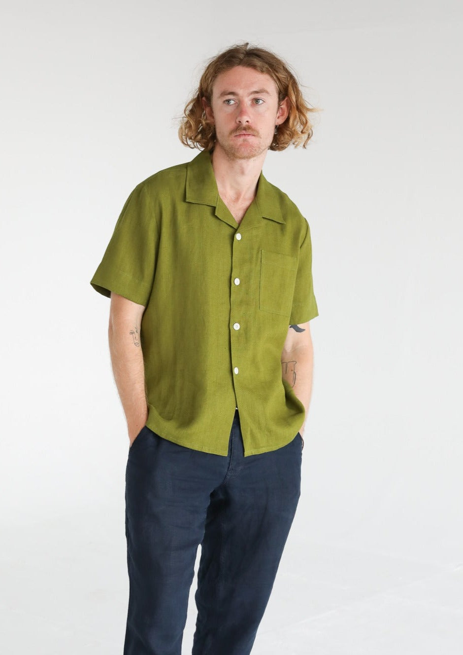 Henri Shirt moss green size M