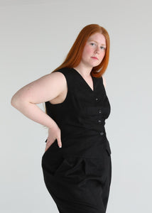 Avery waistcoat black size 18
