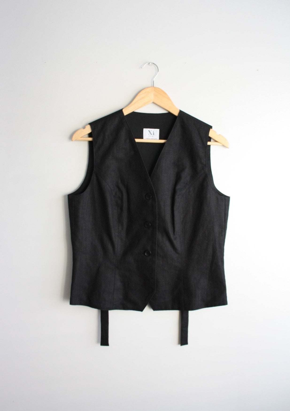 Avery Waistcoat in black size 10 UK