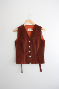 Avery Waistcoat rusty corduroy size 10