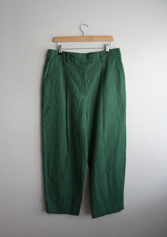 Jackie Trousers in Green size 8 / 29 inseam