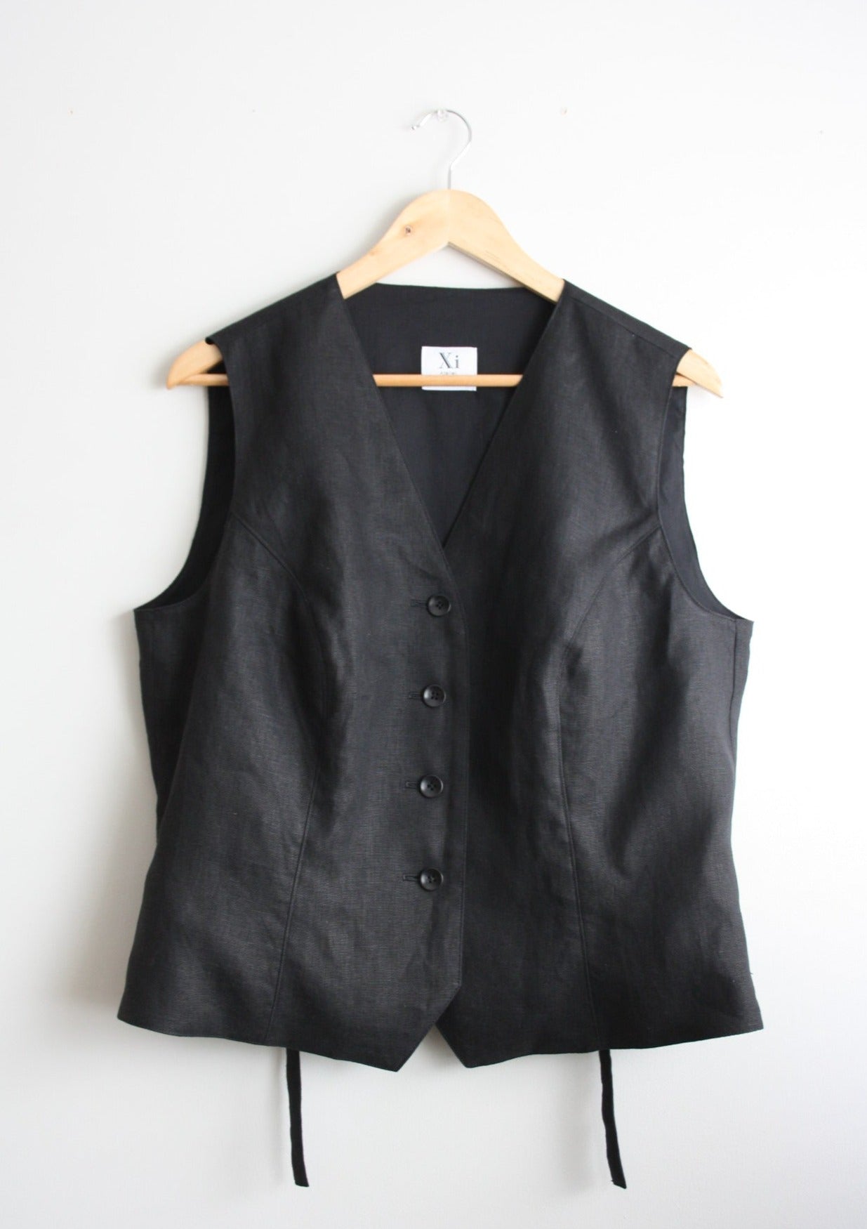 Avery waistcoat | black | size 18 UK