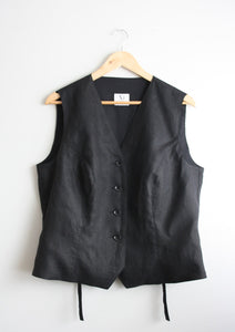 Avery waistcoat | black | size 18 UK